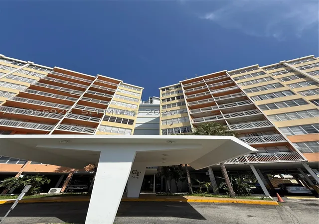 Photo 3 of Sale Pending at 2025 Ne 164Th St #707, North Miami Beach, FL 33162 | MLS# A12066928 | Listing updated on 2026-09-29
