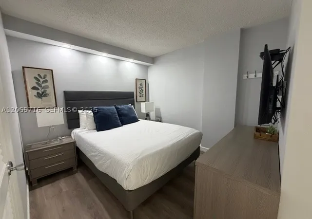 Photo 4 of Condo for sale at 19370 Collins Ave #321, Sunny Isles Beach, FL 33160 | MLS# A12069716 | Listing updated on 2026-08-24