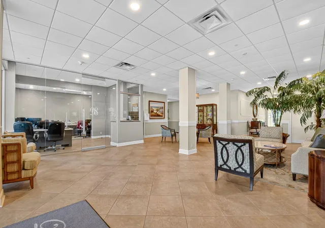 4th image of 1000 Lowry St #1F, Delray Beach, FL 33483 | MLS# B26064601