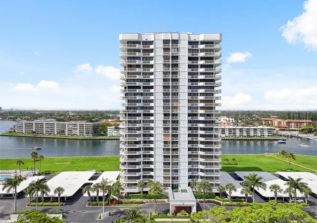 3rd image of 123 Lakeshore Dr #PH45, North Palm Beach, FL 33408 | MLS# B26064725