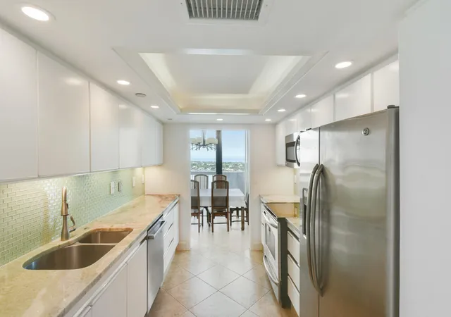 5th image of 123 Lakeshore Dr #PH45, North Palm Beach, FL 33408 | MLS# B26064725