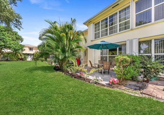 2nd image of 1241 Nw 18th Ave #102, Delray Beach, FL 33445 | MLS# B26064865