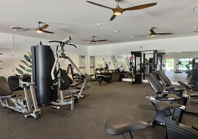 2nd image of 1241 Nw 18Th Ave, Delray Beach, FL 33445