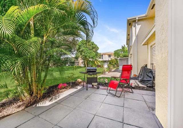 3rd image of 1241 Nw 18Th Ave, Delray Beach, FL 33445