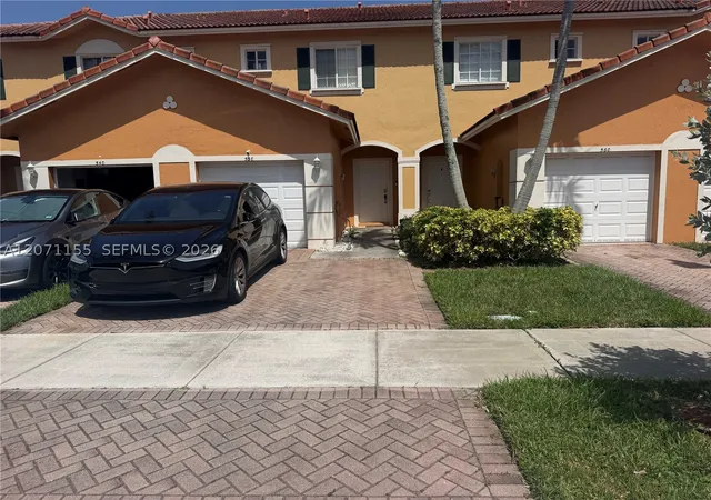 Photo 2 of Townhouse for sale at 550 Saint Tropez Ln, Margate, FL 33068 | MLS# A12071155 | Listing updated on 2026-08-26