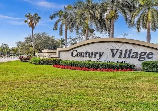 Condo for sale at 901 Sw 128Th Ave #414E, Pembroke Pines, FL 33027 | MLS# A12072248