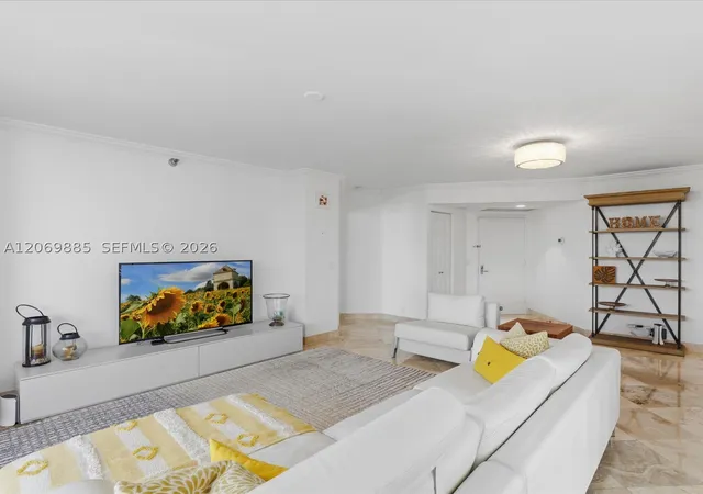 Photo 3 of Condo for sale at 3400 Ne 192nd St #2001, Aventura, FL 33180 | MLS# A12069885 | Listing updated on 2026-10-07