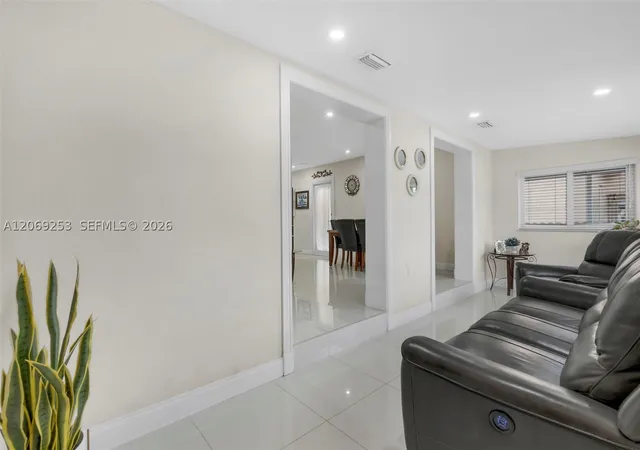Photo 3 of Single family home for sale at 142 W 35Th St, Hialeah, FL 33012 | MLS# A12069253 | Listing updated on 2026-09-30