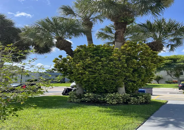 3rd image of 23 Piedmont #A, Delray Beach, FL 33484 | MLS# B26065305