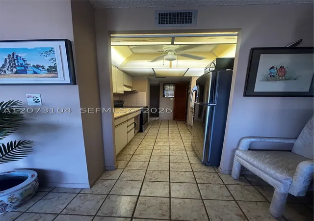 Photo 4 of Condo for sale at 251 174Th St #2315, Sunny Isles Beach, FL 33160 | MLS# A12073104 | Listing updated on 2026-08-21