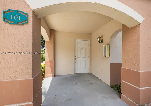 Photo 2 of House for sale at 2930 Se 12Th Rd #101-31, Homestead, FL 33035 | MLS# A12072326 | Listing updated on 2026-09-25