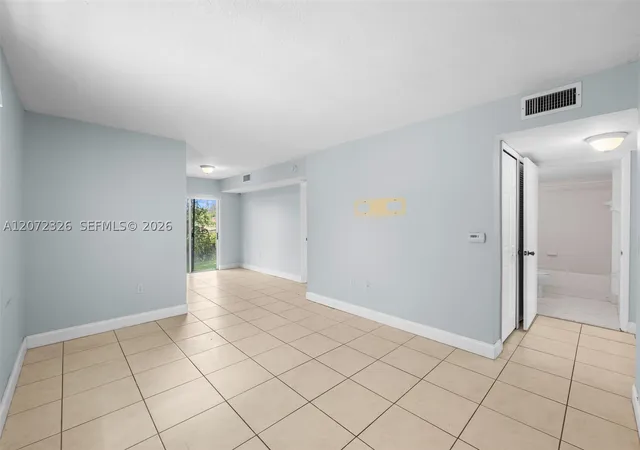 Photo 3 of House for sale at 2930 Se 12Th Rd #101-31, Homestead, FL 33035 | MLS# A12072326 | Listing updated on 2026-09-25