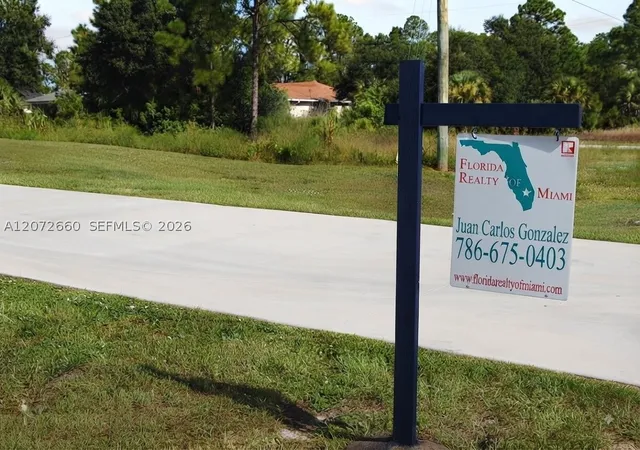 12th image of 3705 N Sunshine Blvd N, Lehigh Acres, FL 33971 | MLS# A12072660