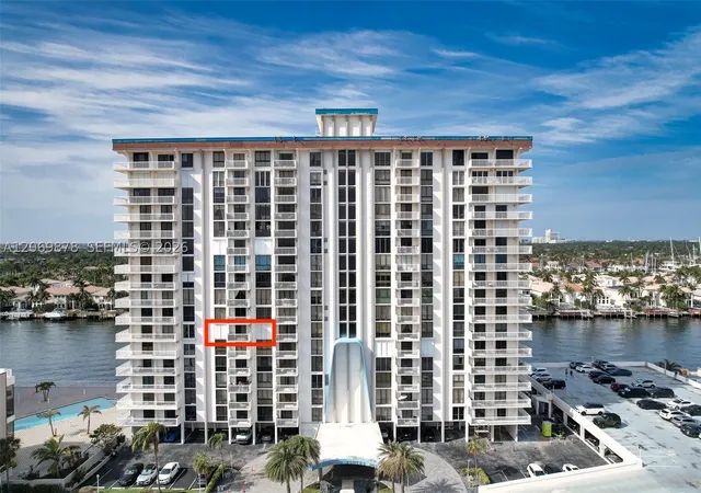 Photo 2 of Condo for sale at 1500 S Ocean Dr #7J, Hollywood, FL 33019 | MLS# A12069878 | Listing updated on 2026-08-26