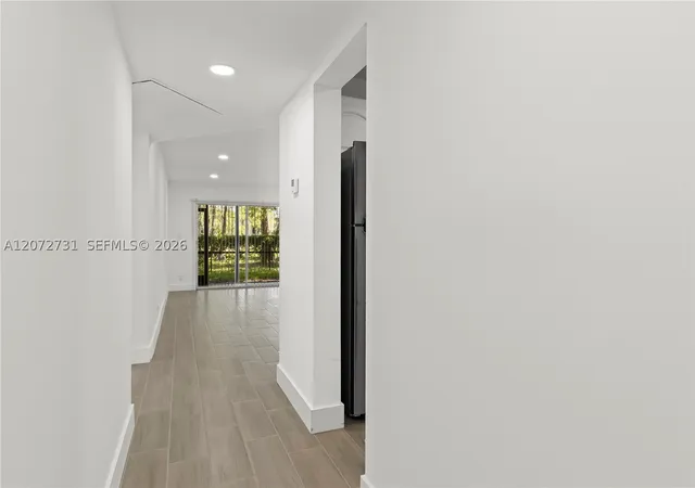 Listing Photo 3 - Condo for sale in building located at 7925 Fairview Dr, Tamarac, FL 33321 - Unit #105