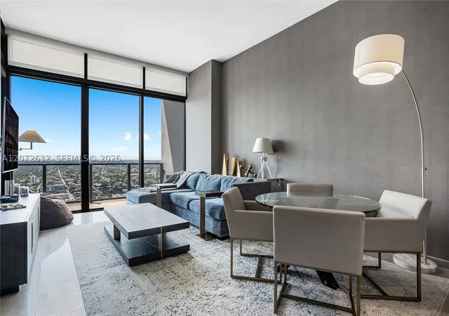 1st image of 88 Sw 7th St #4006, Miami, FL 33130 | MLS# A12072632
