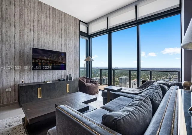 2nd image of 88 Sw 7th St #4006, Miami, FL 33130 | MLS# A12072632