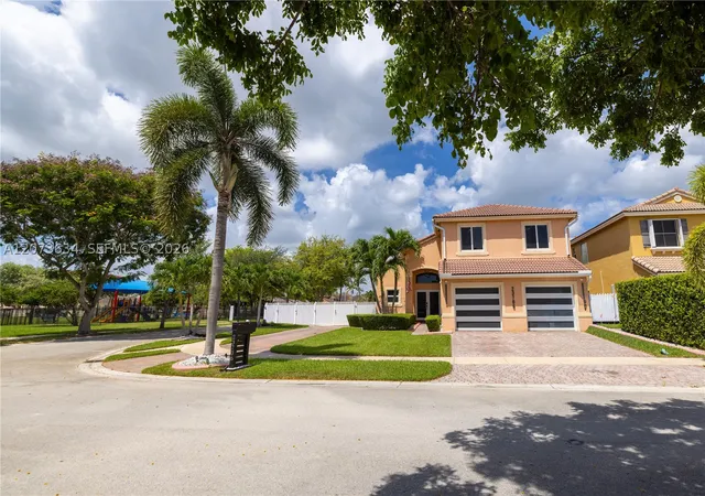 Photo 2 of Single family home for sale at 23706 Sw 108Th Pl, Homestead, FL 33032 | MLS# A12073634 | Listing updated on 2026-10-06