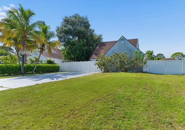 5th image of 5414 Sunrise Blvd, Delray Beach, FL 33484 | MLS# B26065811