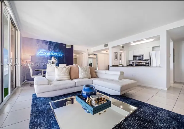 Photo 3 of Condo for sale at 1200 Brickell Bay Dr #4101, Miami, FL 33131 | MLS# A12073755 | Listing updated on 2026-08-19