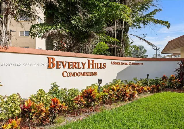 Photo 4 of Condo for sale at 5300 Washington St #E209, Hollywood, FL 33021 | MLS# A12073742 | Listing updated on 2026-08-19