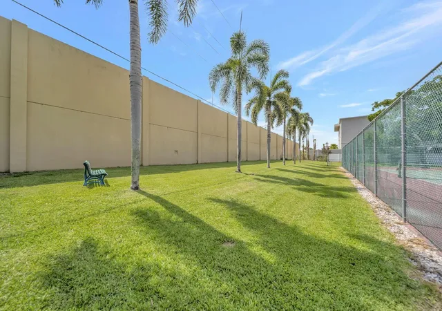 51st image of 15305 Summer Lake Dr, Delray Beach, FL 33446 | MLS# B26065843