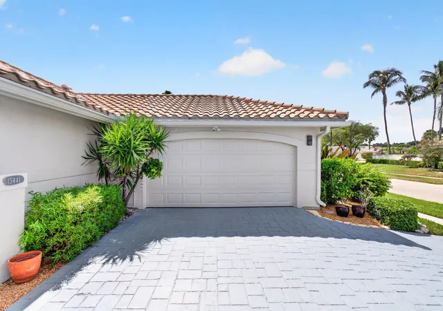 2nd image of 15441 Strathearn Dr, Delray Beach, FL 33446 | MLS# B26065861