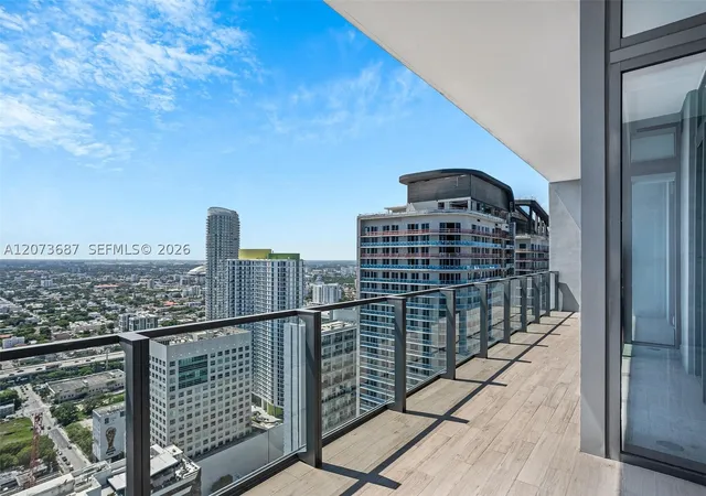 Photo 3 of Condo for sale at 88 Sw 7Th St #4004, Miami, FL 33130 | MLS# A12073687 | Listing updated on 2026-08-19