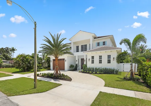 3rd image of 528 Kingfish Rd, North Palm Beach, FL 33408 | MLS# B26066117