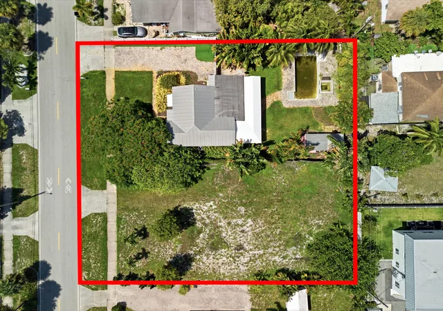 1st image of 227233 S Swinton Ave, Delray Beach, FL 33444 | MLS# B26066133
