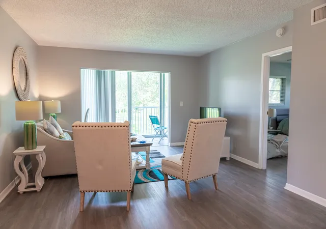 2nd image of 4 Abbey Ln #208, Delray Beach, FL 33446 | MLS# B26066156