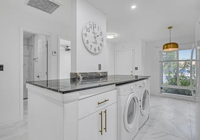 2nd image of 13233 Lucinda Palm Ct #B, Delray Beach, FL 33484 | MLS# B26066316