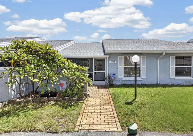 1st image of 4450 Lucerne Villas Ln, Lake Worth, FL 33467 | MLS# B26066349