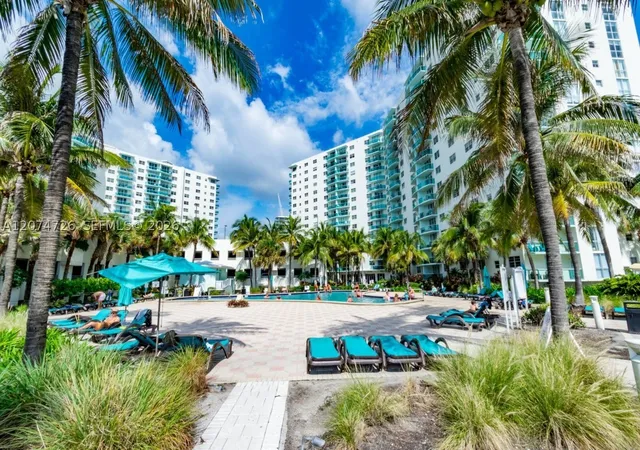 Photo 2 of Condo for sale at 3901 S Ocean Dr #6T, Hollywood, FL 33019 | MLS# A12074726 | Listing updated on 2026-10-04