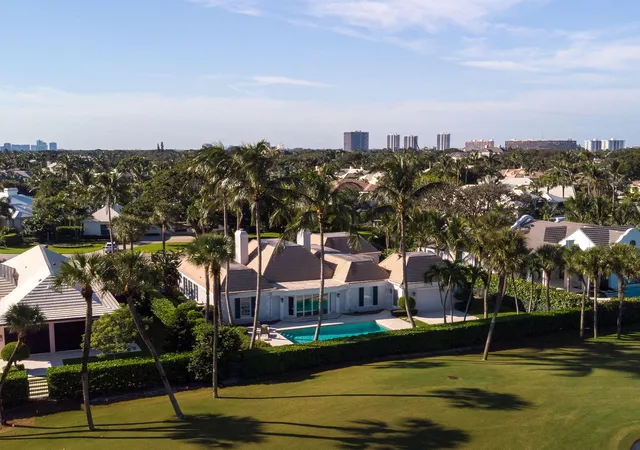 4th image of 971 Lake House Dr, North Palm Beach, FL 33408 | MLS# B26066489