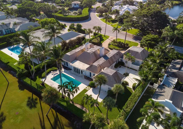 5th image of 971 Lake House Dr, North Palm Beach, FL 33408 | MLS# B26066489