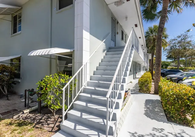 5th image of 2300 Sw 22Nd Ave, Delray Beach, FL 33445