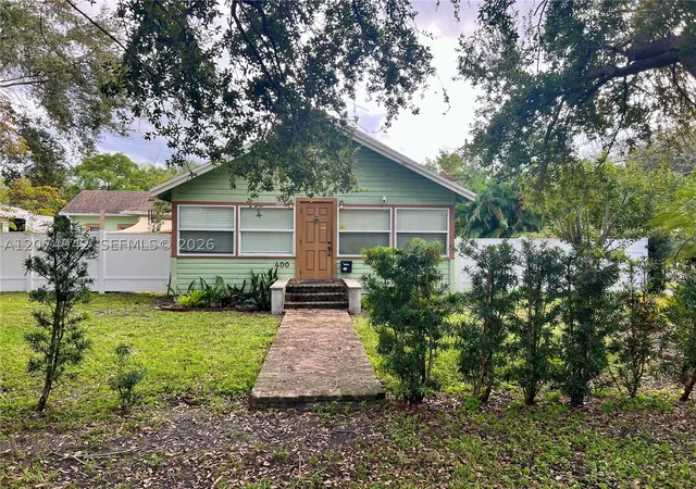 2nd image of 400 Ne 3rd St, Pompano Beach, FL 33060 | MLS# A12074942