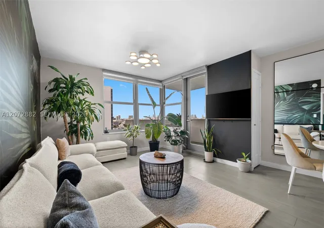 Photo 1 of Sale Pending at 2899 Collins Ave #1624, Miami Beach, FL 33140 | MLS# A12072882 | Listing updated on 2026-10-06