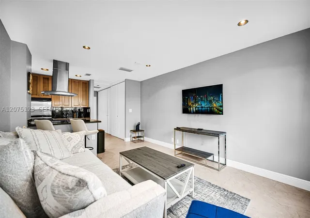 3rd image of 405 N Ocean Blvd #103, Pompano Beach, FL 33062 | MLS# A12075123