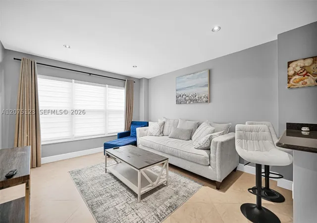 4th image of 405 N Ocean Blvd #103, Pompano Beach, FL 33062 | MLS# A12075123