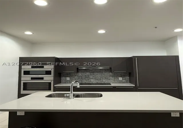 Photo 1 of Condo for sale at 7661 Nw 107th Ave #813, Doral, FL 33178 | MLS# A12072960 | Listing updated on 2026-08-21