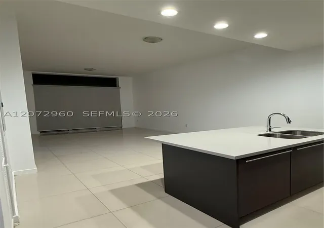 Photo 4 of Condo for sale at 7661 Nw 107Th Ave #813, Doral, FL 33178 | MLS# A12072960 | Listing updated on 2026-08-21