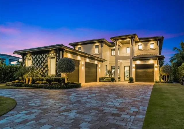 2nd image of 715 Ibis Wy, North Palm Beach, FL 33408 | MLS# B26066758
