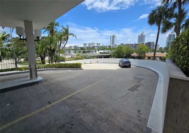 Photo 2 of Condo for sale at 2500 Parkview Dr #2317, Hallandale Beach, FL 33009 | MLS# A12075803 | Listing updated on 2026-08-22