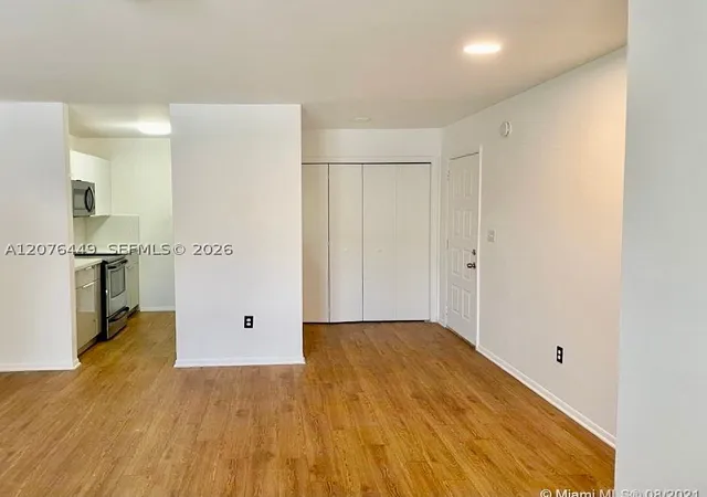 Listing Photo 2 - Condo for sale in building located at 4421 W Mcnab Rd, Pompano Beach, FL 33069 - Unit #20