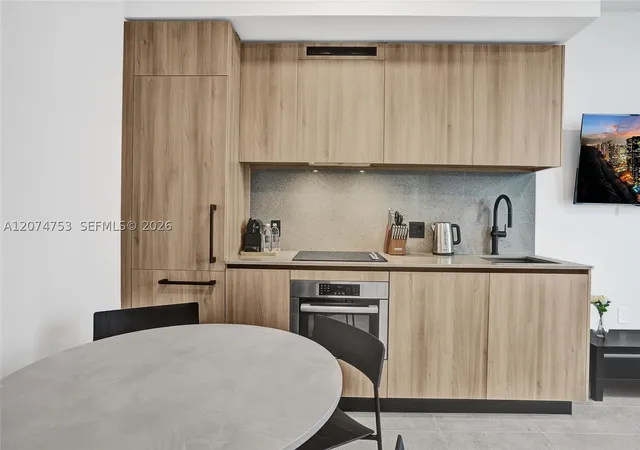 Photo 1 of Condo for sale at 121 Ne 5Th St #2411, Miami, FL 33132 | MLS# A12074753 | Listing updated on 2026-08-25