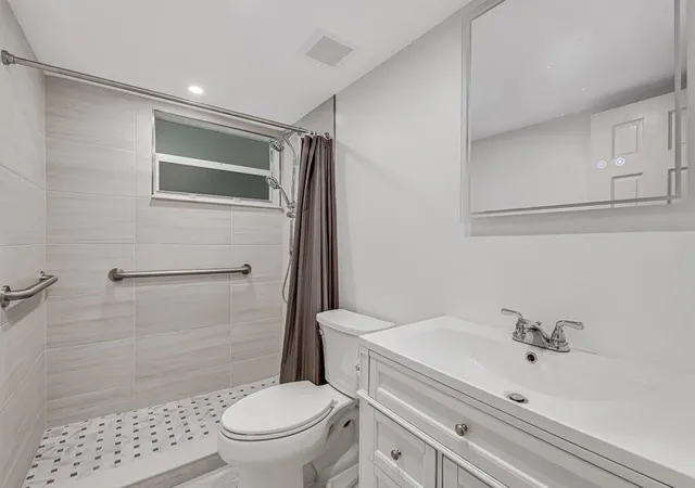 4th image of 752 Lori Dr #217, Palm Springs, FL 33461 | MLS# B26068000