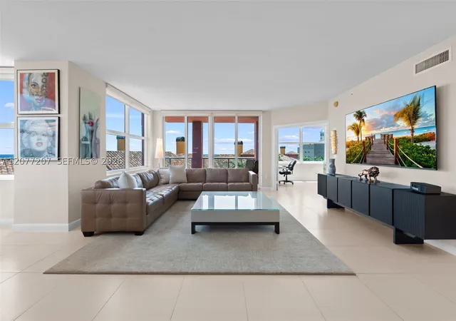 Photo 4 of Condo for sale at 2110 N Ocean Blvd #7B, Fort Lauderdale, FL 33305 | MLS# A12077207 | Listing updated on 2026-10-02