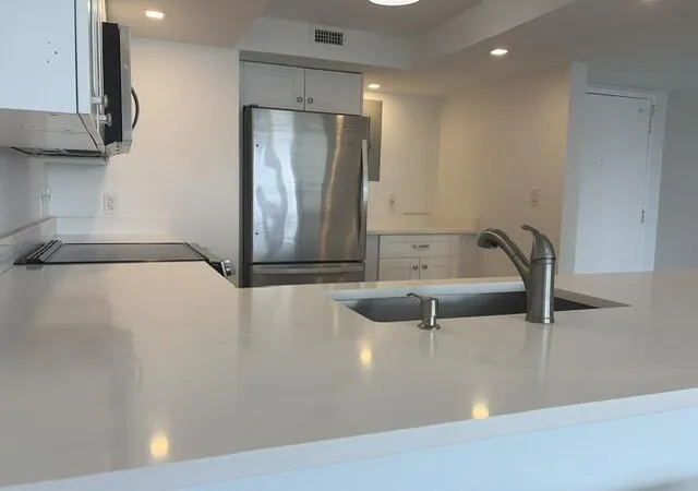 5th image of 3000 E Sunrise Blvd #17F, Fort Lauderdale, FL 33304 | MLS# B26068385